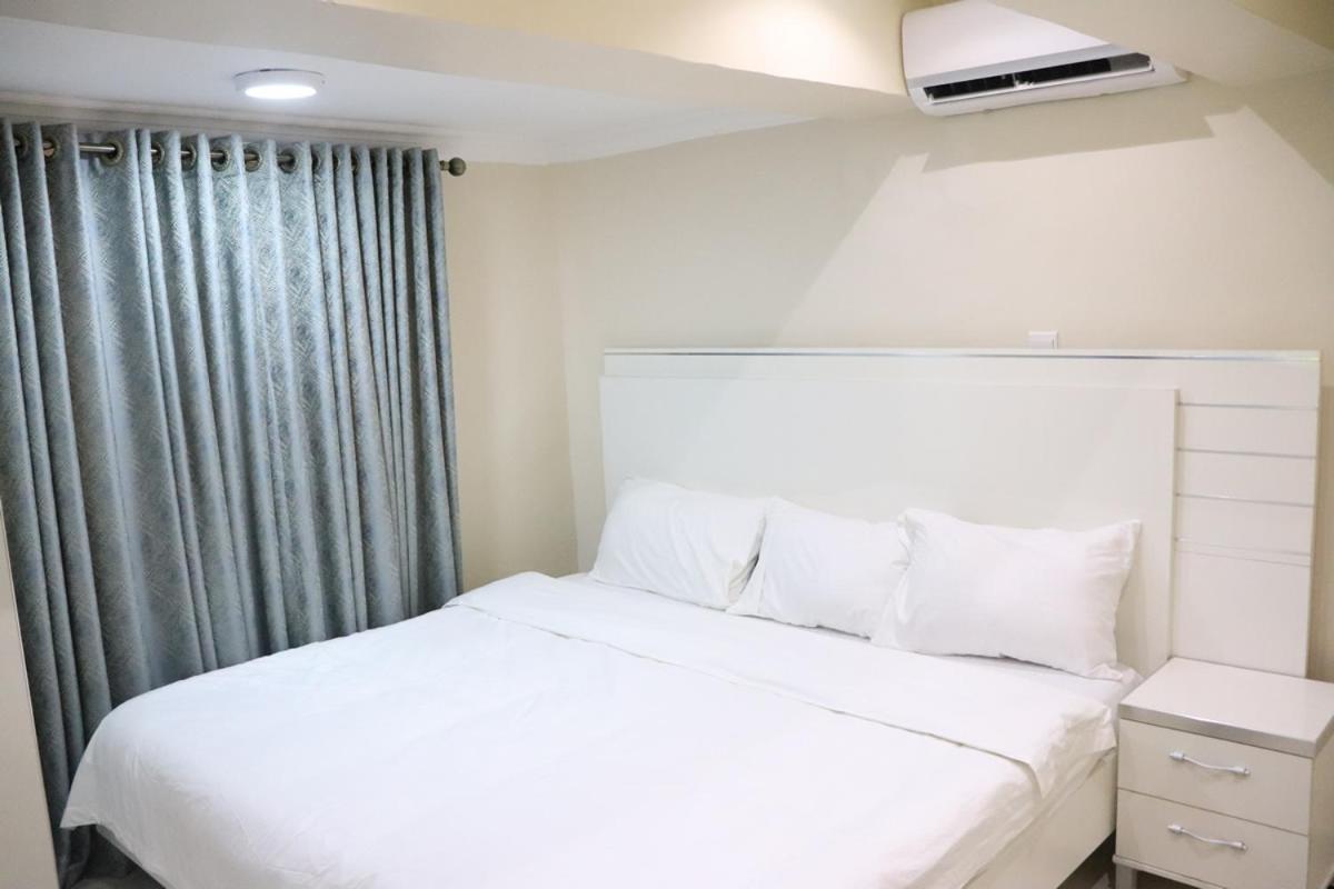 Appleville Suites Ikeja Extérieur photo