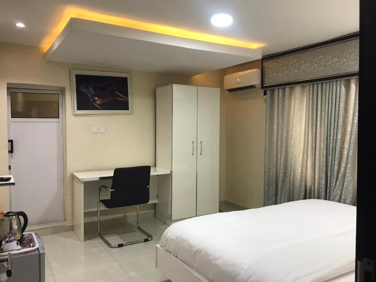 Appleville Suites Ikeja Extérieur photo