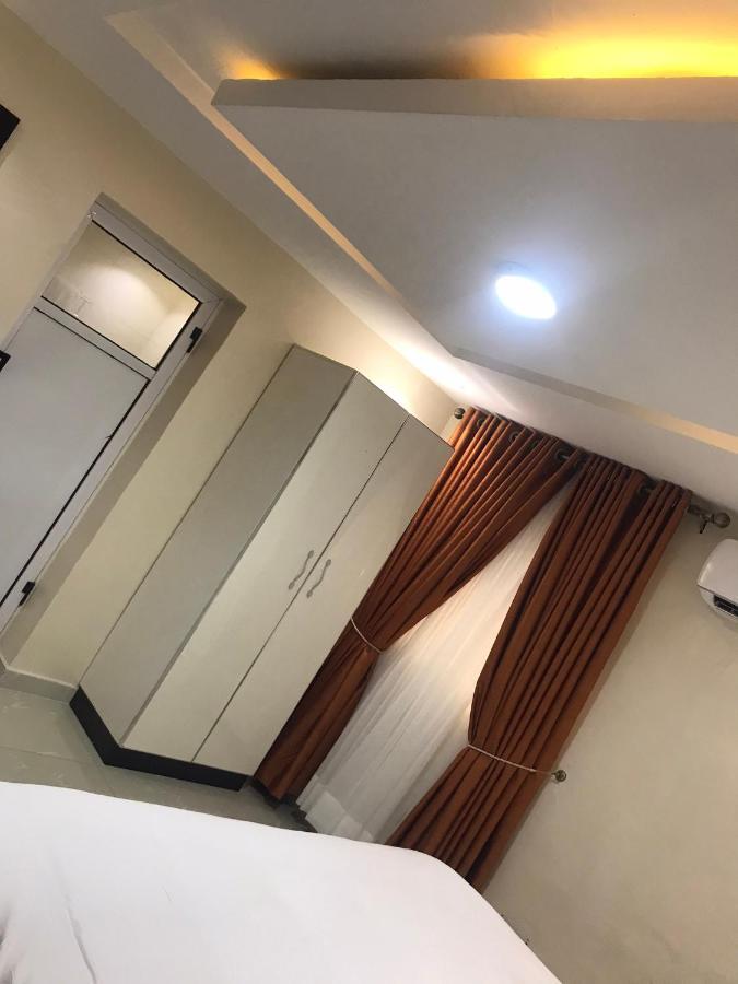 Appleville Suites Ikeja Extérieur photo