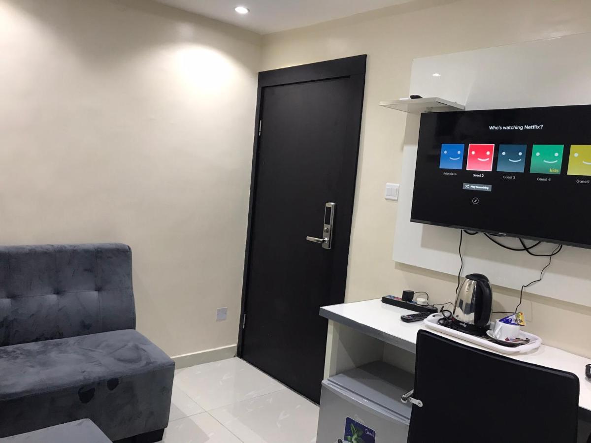 Appleville Suites Ikeja Extérieur photo