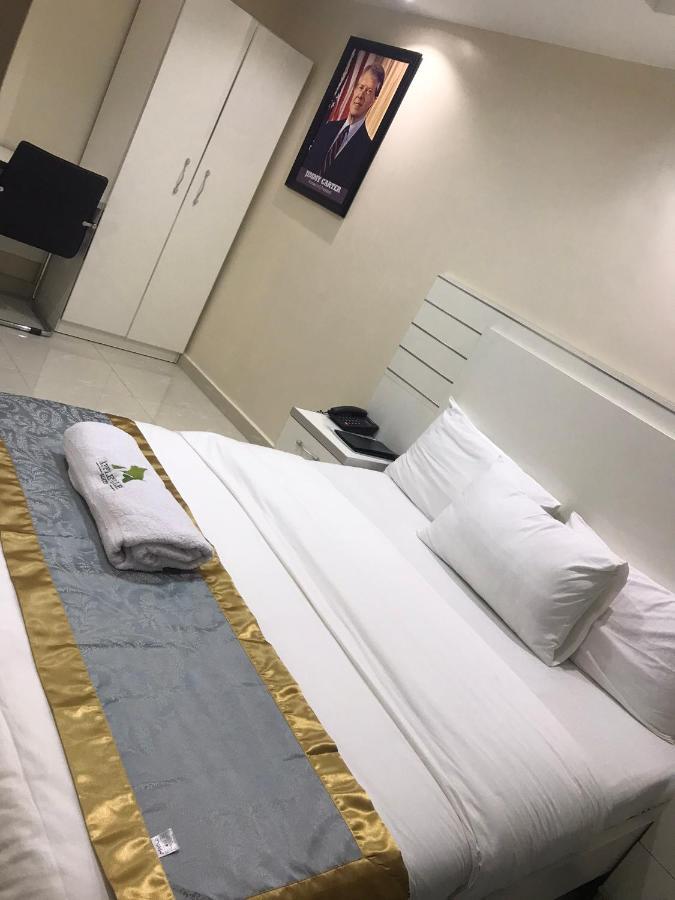 Appleville Suites Ikeja Extérieur photo