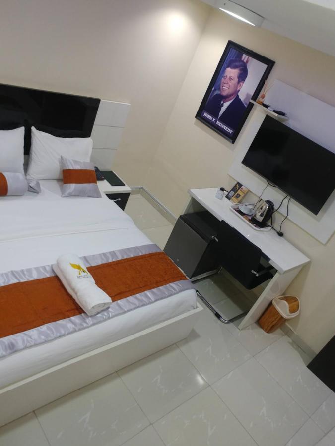 Appleville Suites Ikeja Extérieur photo