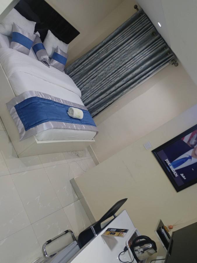 Appleville Suites Ikeja Extérieur photo