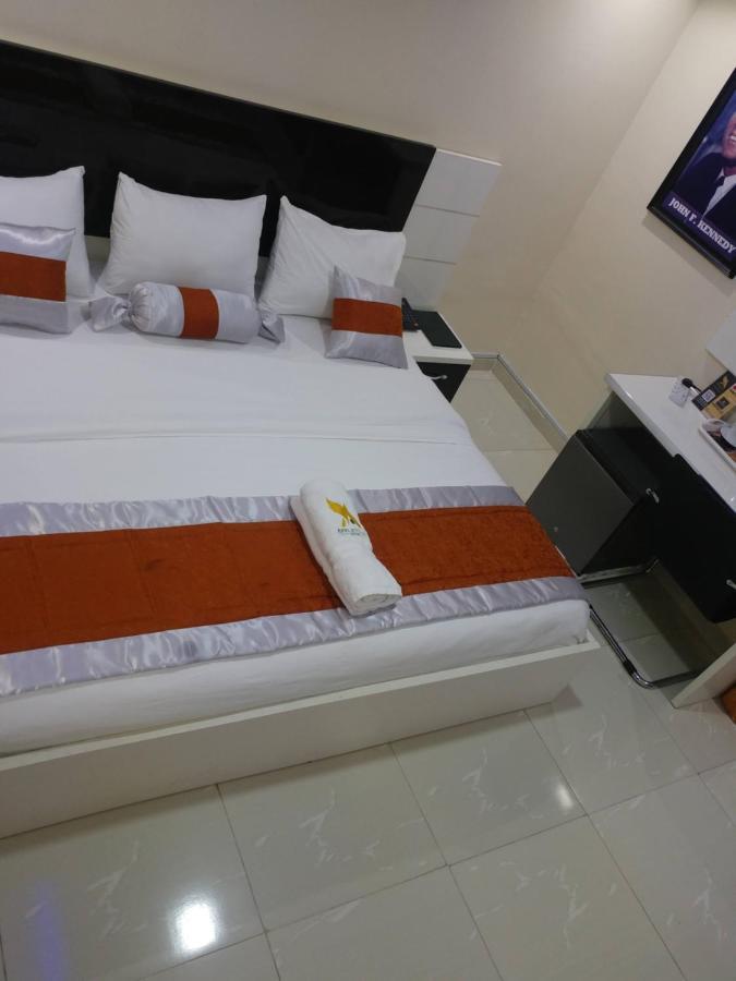 Appleville Suites Ikeja Extérieur photo