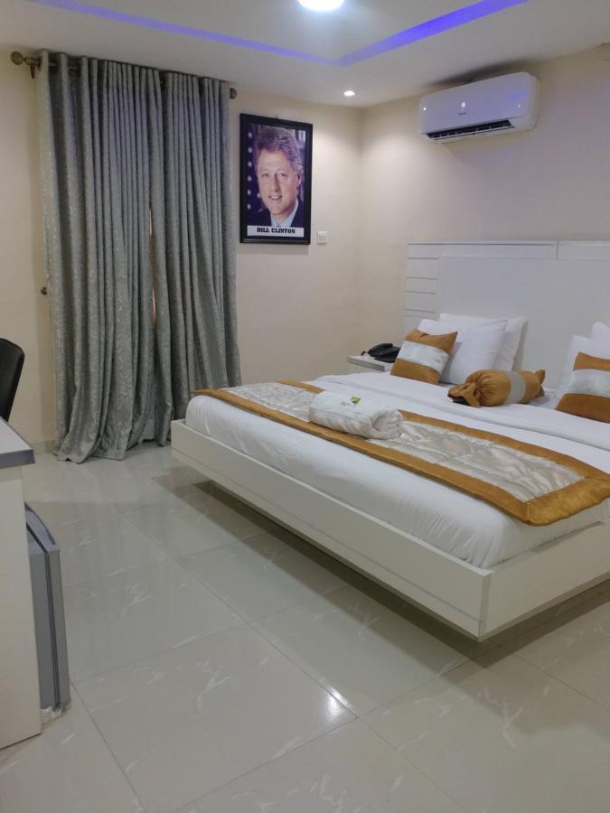 Appleville Suites Ikeja Extérieur photo