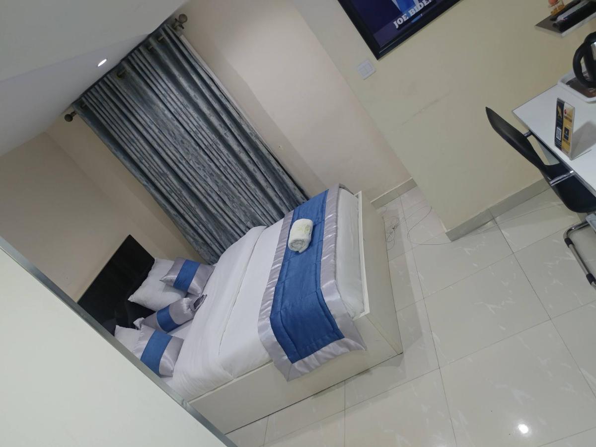 Appleville Suites Ikeja Extérieur photo